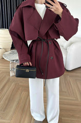 جاكيت بلون التريند